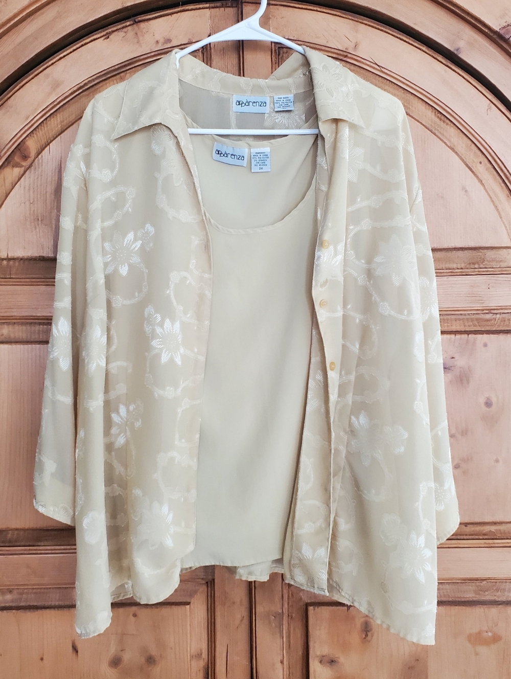Appàrenza 2 Piece Sheer Blouse and tank Size 2X